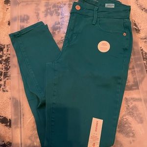 Mid rise - ankle length pants
